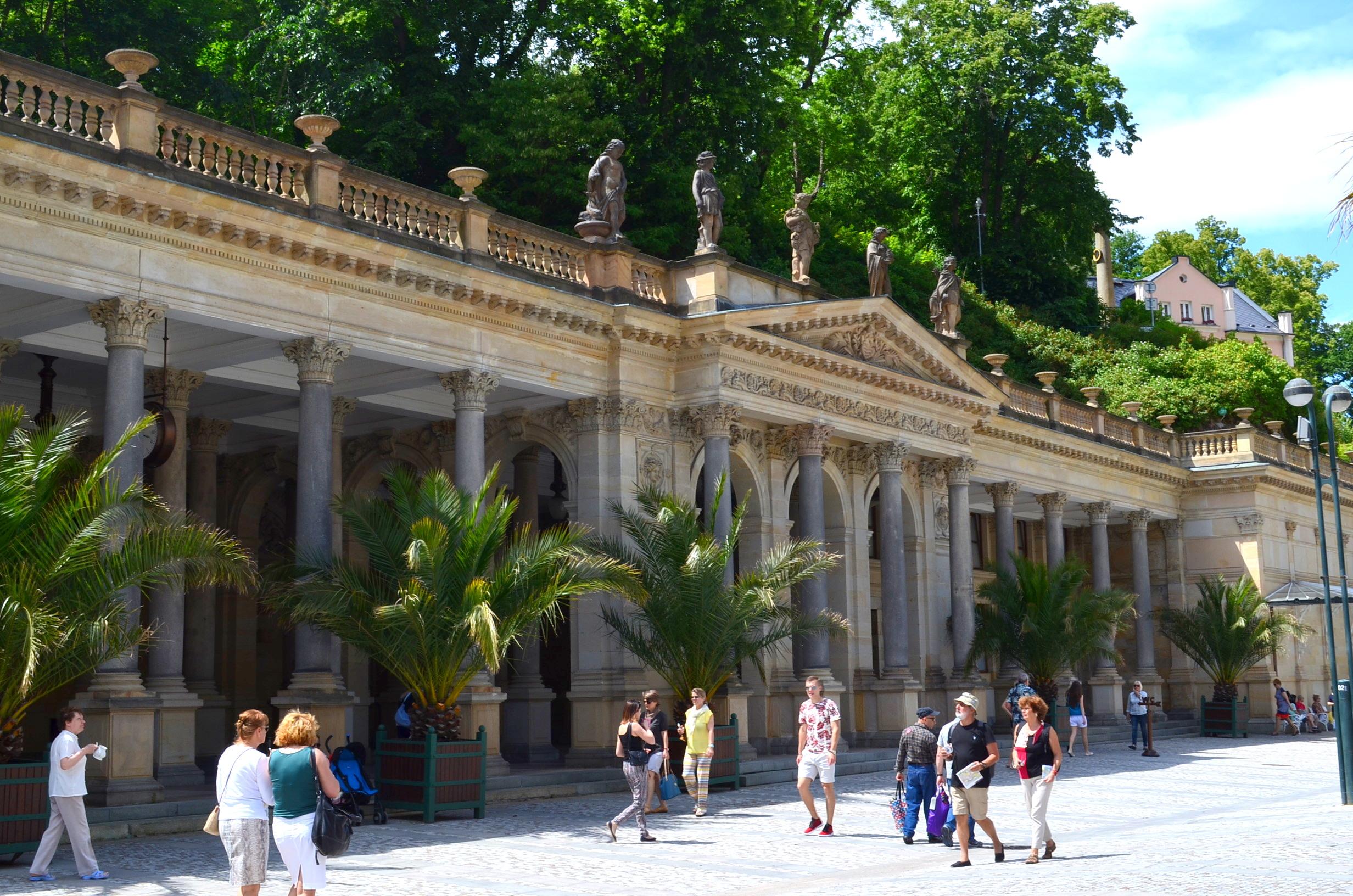 Hotel Petr Karlovy Vary Exterior photo