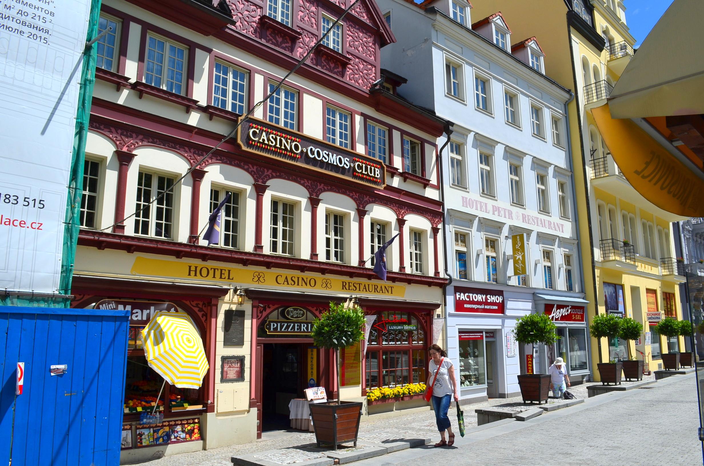 Hotel Petr Karlovy Vary Exterior photo